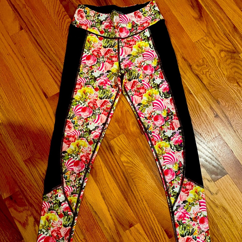 Victoria’s Secret Yoga Pant